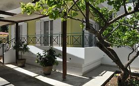 Vicky'S Place,Near Athens Airport